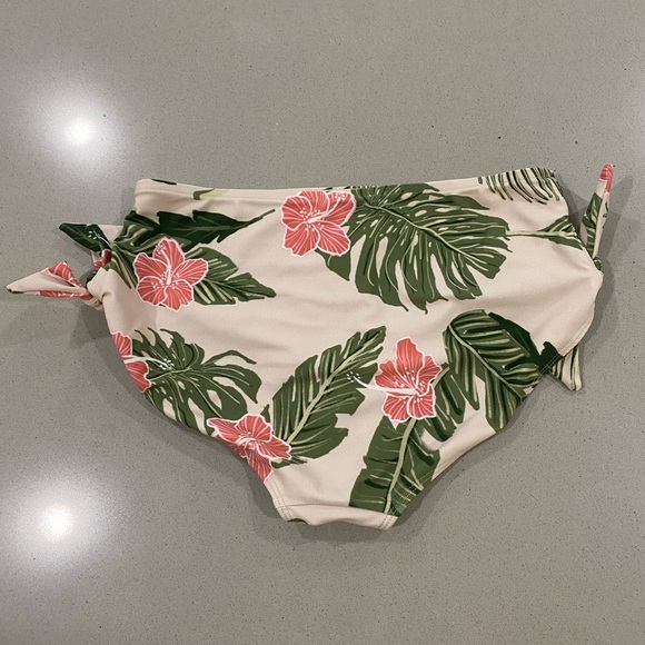 Albion Swim Bottom - Picture 2 of 3